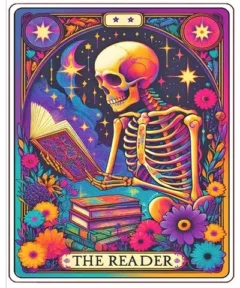 Esqueleto humano inmerso en la lectura de un libro, rodeado de flores multicolores con un fondo de estrellas y luna, acompañado por libros apilados, todo en una paleta de colores vibrantes y psicodélicos, ilustrado como el "Cuadro Tarot The Reader Diamond Painting 5D".
