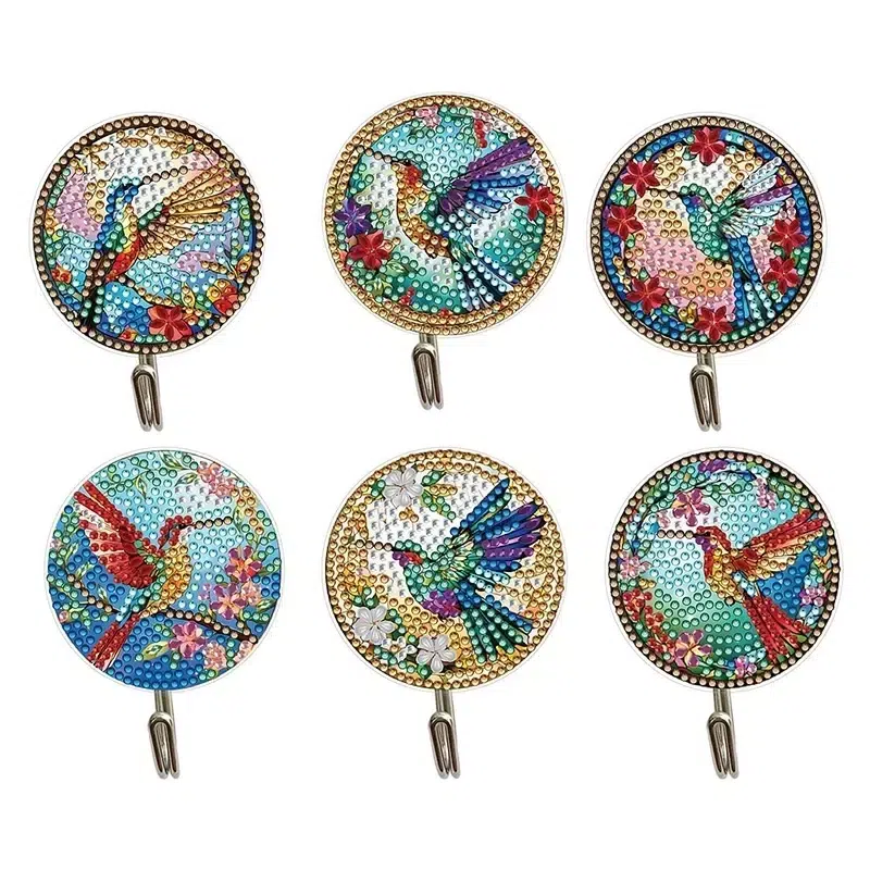 Kit Cuelga Llaves Colibrí Bordado de Diamantes con diseño vibrante