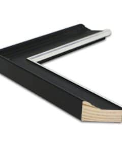 Marco Negro Mate de Pino con Filo Plata a Medida ancho 4,5 cm