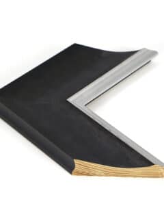 Marco Negro de Madera con Filo Plata de 10,5 cm